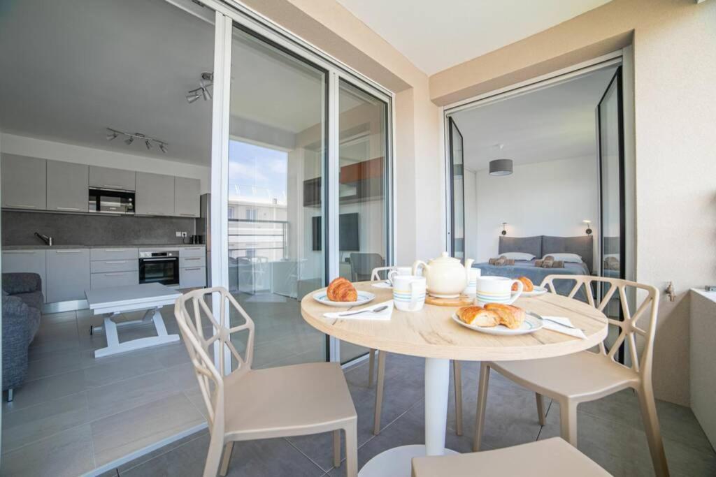 Marina Bay Apartman Antibes Kültér fotó